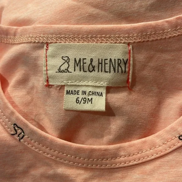 Me & Henry Walty Onesie in Salmon Henry Dog - Picture 8 of 9